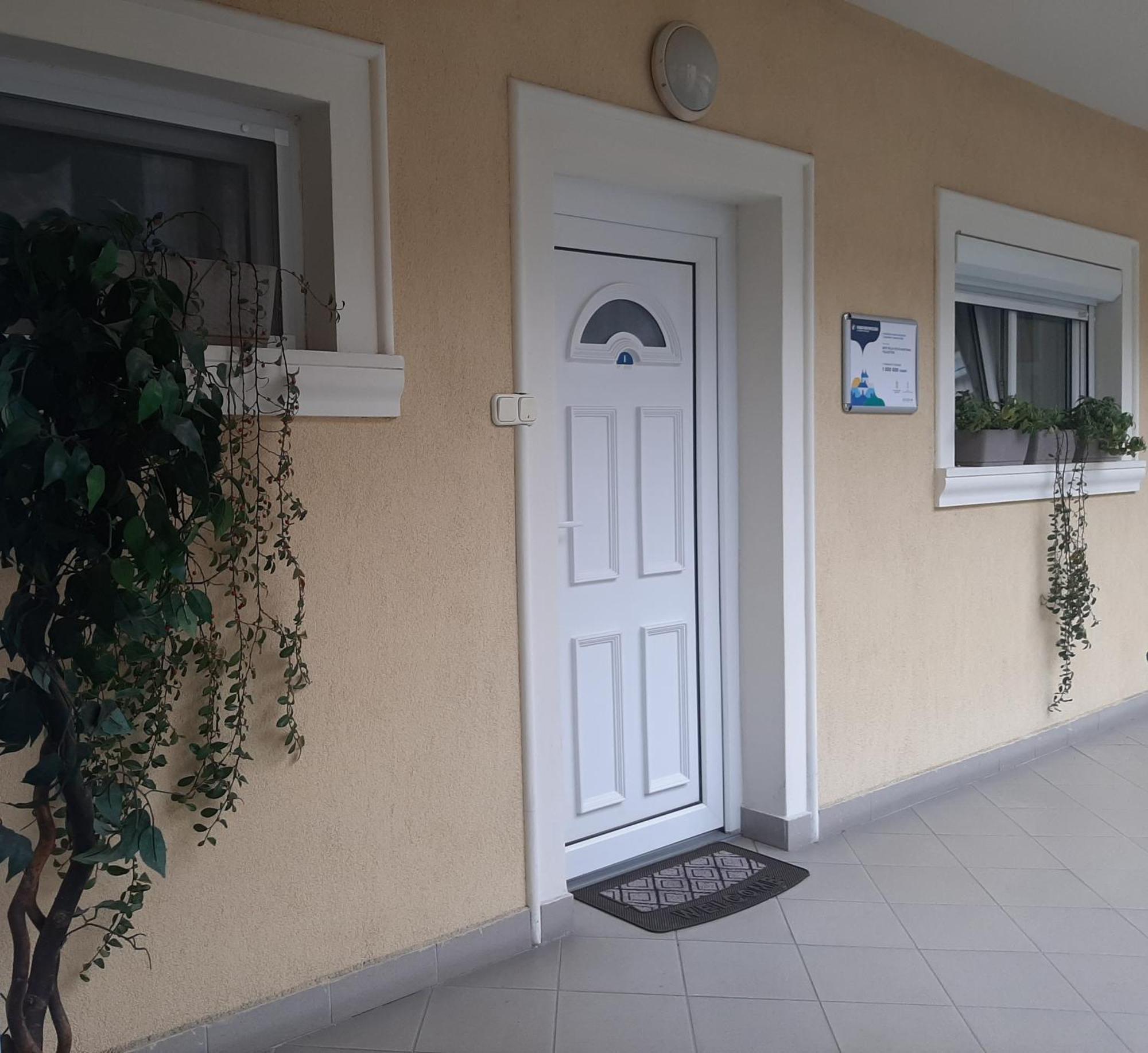Best Relax Heviz Apartman Exterior photo